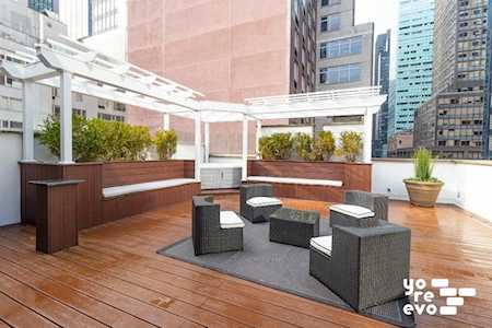 216 E 52nd St #5A New York, NY 10022