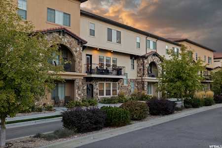 10916 N Venice Dr Highland, UT 84003