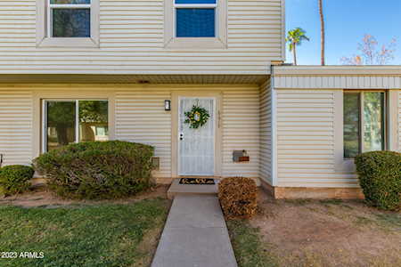6619 S La Rosa Drive Tempe, AZ 85283