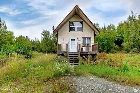 15100 E Kathleen Dr Palmer, AK 99645