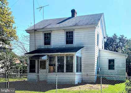 10 Harrison Street Deepwater, NJ 08023