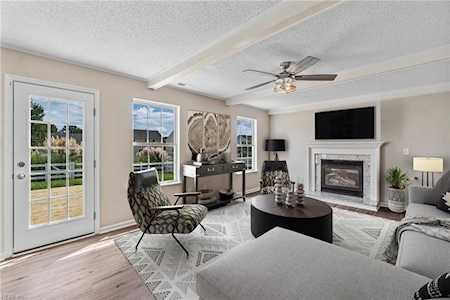1884 Clifton Bridge Dr Virginia Beach, VA 23456
