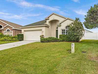 2606 Arrowpointe Dr Holiday, FL 34691