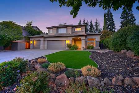 217 Luna Circle Folsom, CA 95630