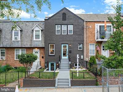 917 Delafield Place NW Washington, DC 20011