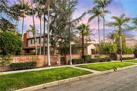 4101 Pacific Ave Long Beach, CA 90807