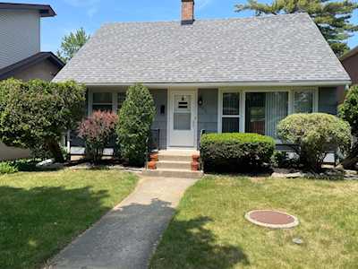 5830 Capulina Ave Morton Grove, IL 60053