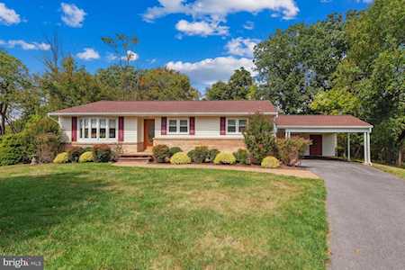 8638 N Bali Ct Ellicott City, MD 21043