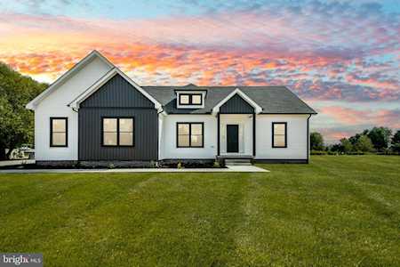 36832 Red Berry Rd Delmar, DE 19940
