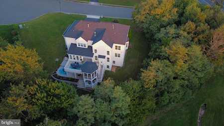 1096 Liberty Meeting Ct Herndon, VA 20170
