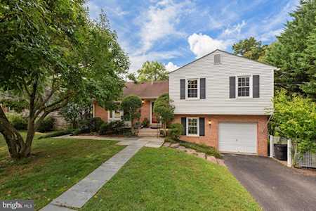 8706 Liberty Ln Potomac, MD 20854