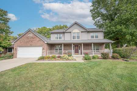 2288 Broadmoor Ln Columbus, IN 47203
