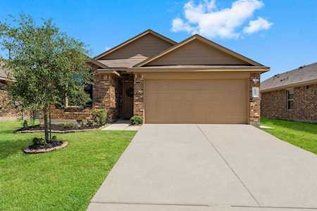 23122 Peerless Dr Spring, TX 77373