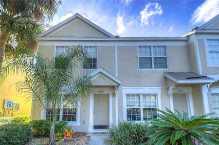 2496 Lake Woodberry CIRCLE Brandon, FL 33510