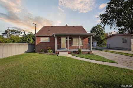 13657 Ida Ave Warren, MI 48089