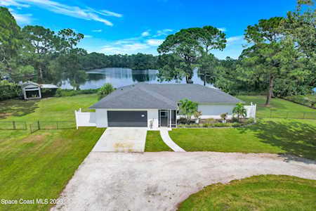 280 Valkaria Road Grant Valkaria, FL 32909