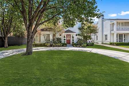 4535 Arcady Avenue Highland Park, TX 75205