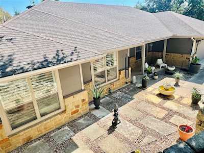 2512 De Soto Austin, TX 78733