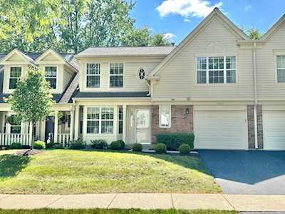 1621 W Portsmith Ln Arlington Heights, IL 60004