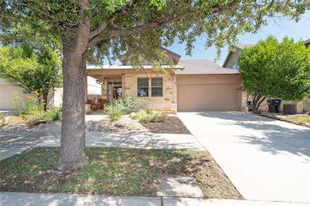 4822 Madrid DR Georgetown, TX 78628