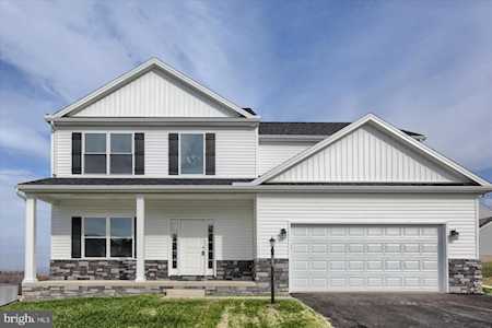 420 Thoroughbred Dr York Haven, PA 17370