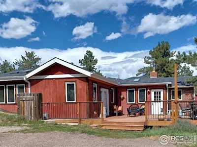 545 Pinewood Dr Lyons, CO 80540