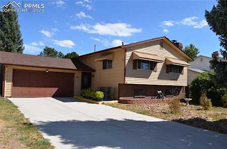 208 Hoorne Avenue Colorado Springs, CO 80907