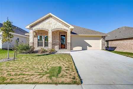 9936 Mescalbean Fort Worth, TX 76036