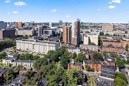 17 Warwick St Boston, MA 02120