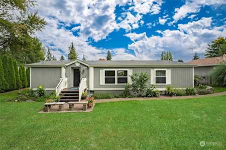 20027 32nd Ave W Lynnwood, WA 98036