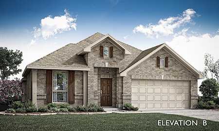 1333 Elk Ridge Drive Crowley, TX 76036