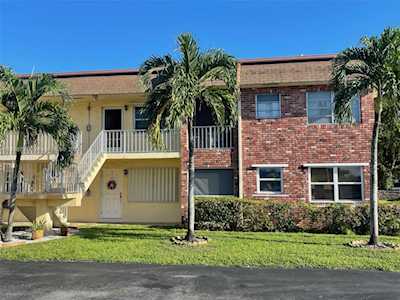 2060 NW 81st Ave #322 Pembroke Pines, FL 33024