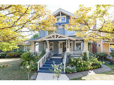 2004 SE Spruce AVE Portland, OR 97214