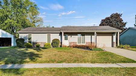 1922 Donegal Drive Fort Wayne, IN 46815