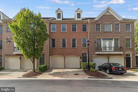 543 Triadelphia Way Alexandria, VA 22312