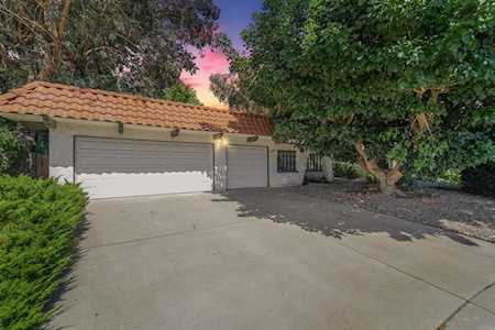 566 Goulburn Ct El Cajon, CA 92020