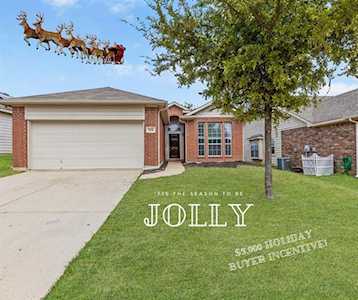 808 Rio Bravo Drive Fort Worth, TX 76052