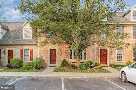 1253 Hunters Ridge Dr Mechanicsburg, PA 17050