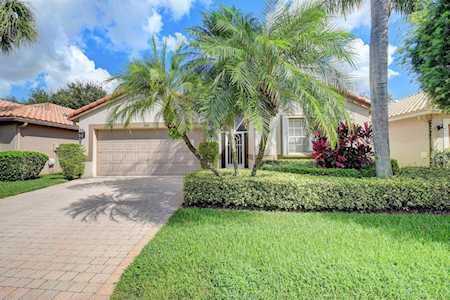 6885 Castlemaine Avenue Boynton Beach, FL 33437