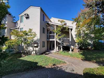 11772 SW Boones Bend DR Beaverton, OR 97008