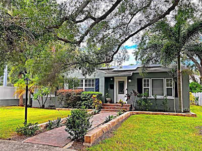 2935 W Alline Ave Tampa, FL 33611