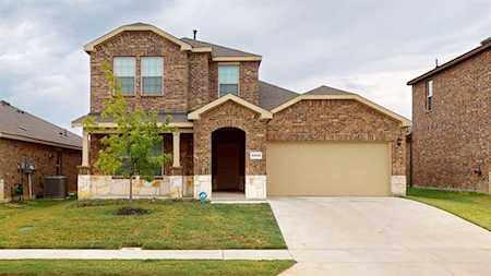 6305 Abby Drive Aubrey, TX 76227
