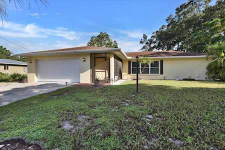3901 Helene St Sarasota, FL 34233