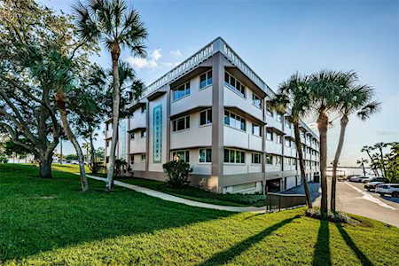 100 Bluff View Dr #210B Belleair Bluffs, FL 33770