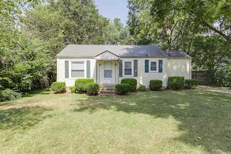2705 Brunswick Dr Nashville, TN 37207