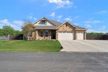 201 Bell Meadows DR Hutto, TX 78634
