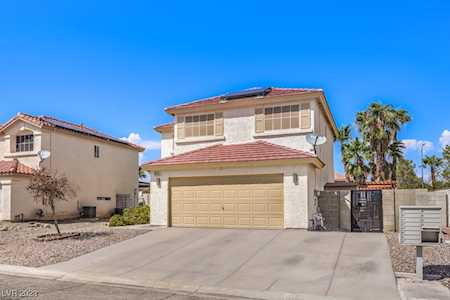 8478 Prince of Tides Ct Las Vegas, NV 89113