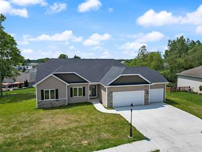 2311 Highlander Drive Warsaw, IN 46580