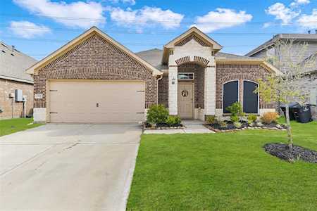 382 Kendall Crest Dr Alvin, TX 77511