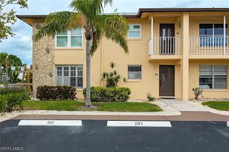 853 SE 46th Ln #101 Cape Coral, FL 33904